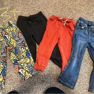 4 pc lot 3t pants